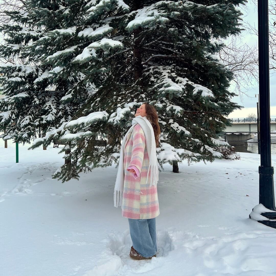 nordic_peace_womens_oversized_pink_jacket